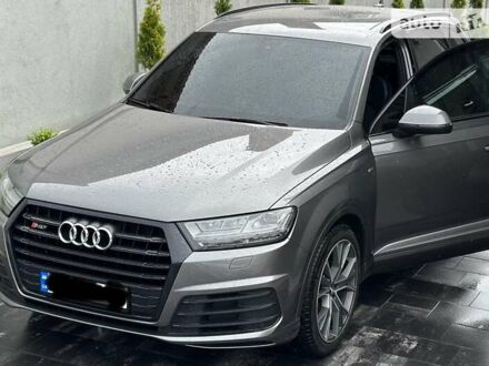 Ауди Ку 7 2016 в Ужгороде на Automoto.ua Серый Ауди Ку 7, объемом двигателя 3 л и пробегом 211 тыс. км за 47000 $, фото 1 на Automoto.ua