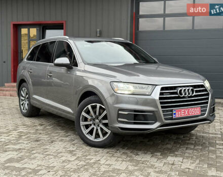 Серый Ауди Ку 7, объемом двигателя 3 л и пробегом 242 тыс. км за 19999 $, фото 1 на Automoto.ua