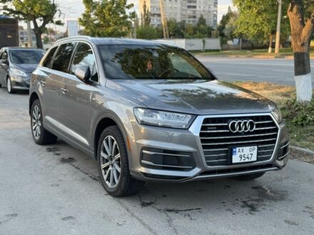 Ауди Ку 7 2017 в Харькове на Automoto.ua Серый Ауди Ку 7, объемом двигателя 2 л и пробегом 206 тыс. км за 25500 $, фото 1 на Automoto.ua