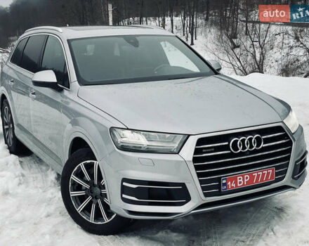 Серый Ауди Ку 7, объемом двигателя 3 л и пробегом 138 тыс. км за 25000 $, фото 1 на Automoto.ua