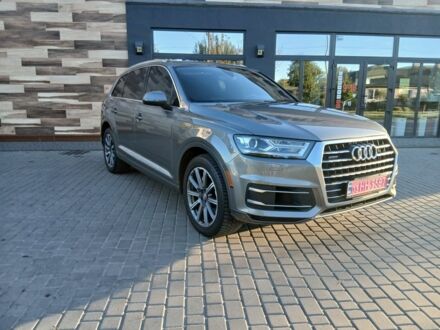 Серый Ауди Ку 7, объемом двигателя 0 л и пробегом 220 тыс. км за 21500 $, фото 1 на Automoto.ua