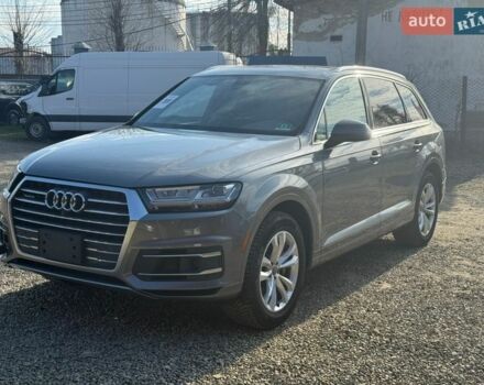 Серый Ауди Ку 7, объемом двигателя 3 л и пробегом 229 тыс. км за 15500 $, фото 1 на Automoto.ua