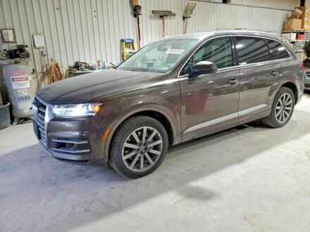 Серый Ауди Ку 7, объемом двигателя 3 л и пробегом 57 тыс. км за 8000 $, фото 1 на Automoto.ua