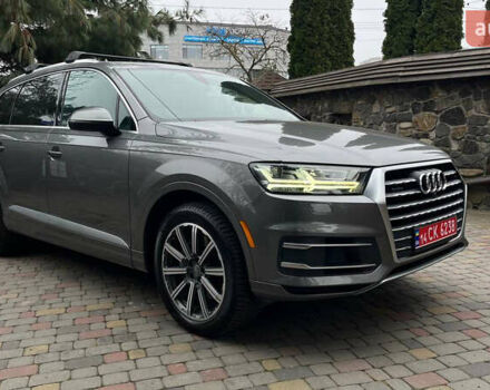 Серый Ауди Ку 7, объемом двигателя 3 л и пробегом 131 тыс. км за 24900 $, фото 1 на Automoto.ua