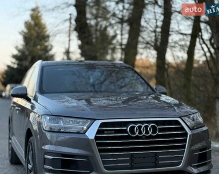 Серый Ауди Ку 7, объемом двигателя 3 л и пробегом 191 тыс. км за 24800 $, фото 1 на Automoto.ua