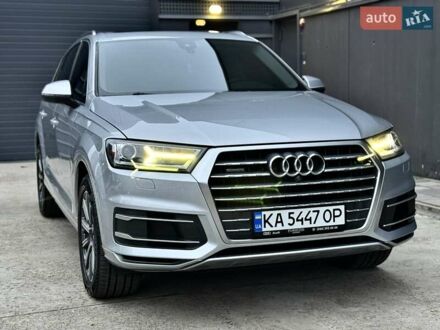Серый Ауди Ку 7, объемом двигателя 3 л и пробегом 208 тыс. км за 23950 $, фото 1 на Automoto.ua