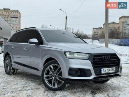 Серый Ауди Ку 7, объемом двигателя 3 л и пробегом 210 тыс. км за 21700 $, фото 1 на Automoto.ua