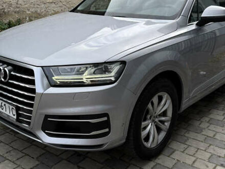 Серый Ауди Ку 7, объемом двигателя 1.98 л и пробегом 144 тыс. км за 24999 $, фото 1 на Automoto.ua