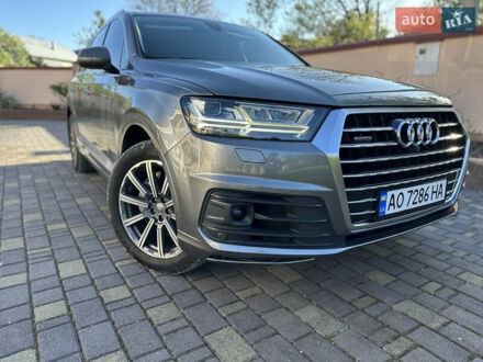 Серый Ауди Ку 7, объемом двигателя 3 л и пробегом 187 тыс. км за 28700 $, фото 1 на Automoto.ua