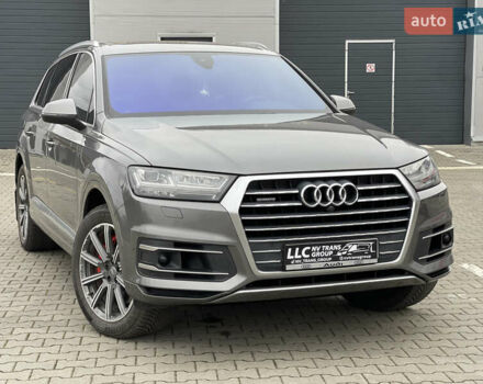 Серый Ауди Ку 7, объемом двигателя 3 л и пробегом 189 тыс. км за 24999 $, фото 1 на Automoto.ua