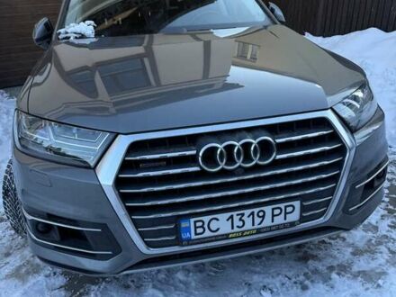 Серый Ауди Ку 7, объемом двигателя 3 л и пробегом 120 тыс. км за 28000 $, фото 1 на Automoto.ua