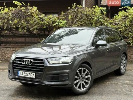 Ауди Ку 7 2018 в Киеве на Automoto.ua Серый Ауди Ку 7, объемом двигателя 2.97 л и пробегом 145 тыс. км за 38490 $, фото 1 на Automoto.ua