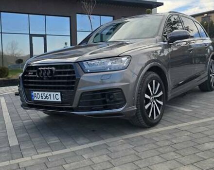 Серый Ауди Ку 7, объемом двигателя 3 л и пробегом 168 тыс. км за 30600 $, фото 1 на Automoto.ua