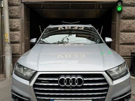 Сірий Ауді Ку 7, об'ємом двигуна 3 л та пробігом 289 тис. км за 24000 $, фото 1 на Automoto.ua