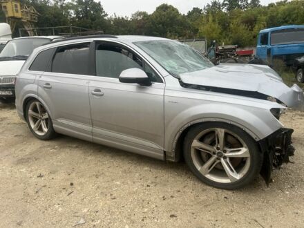 Серый Ауди Ку 7, объемом двигателя 3 л и пробегом 200 тыс. км за 9999 $, фото 1 на Automoto.ua