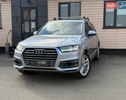 Серый Ауди Ку 7, объемом двигателя 3 л и пробегом 74 тыс. км за 35000 $, фото 1 на Automoto.ua