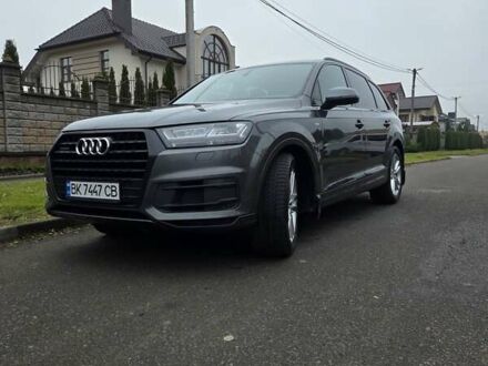 Серый Ауди Ку 7, объемом двигателя 3 л и пробегом 348 тыс. км за 39500 $, фото 1 на Automoto.ua