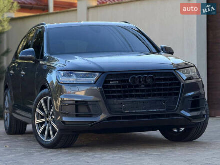 Сірий Ауді Ку 7, об'ємом двигуна 2.97 л та пробігом 140 тис. км за 48998 $, фото 1 на Automoto.ua