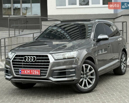 Ауди Ку 7 2019 в Белой Церкве на Automoto.ua Серый Ауди Ку 7, объемом двигателя 2 л и пробегом 139 тыс. км за 28999 $, фото 1 на Automoto.ua