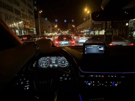 Сірий Ауді Ку 7, об'ємом двигуна 3 л та пробігом 97 тис. км за 31000 $, фото 1 на Automoto.ua