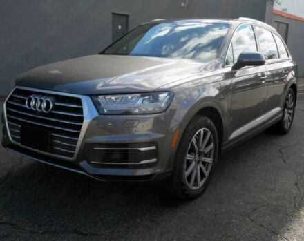 Серый Ауди Ку 7, объемом двигателя 3 л и пробегом 47 тыс. км за 11900 $, фото 1 на Automoto.ua