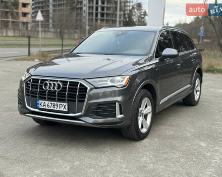 Серый Ауди Ку 7, объемом двигателя 2 л и пробегом 155 тыс. км за 41499 $, фото 1 на Automoto.ua