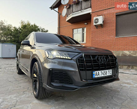 Сірий Ауді Ку 7, об'ємом двигуна 1.98 л та пробігом 75 тис. км за 51000 $, фото 1 на Automoto.ua