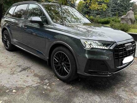 Серый Ауди Ку 7, объемом двигателя 2.97 л и пробегом 31 тыс. км за 76500 $, фото 1 на Automoto.ua