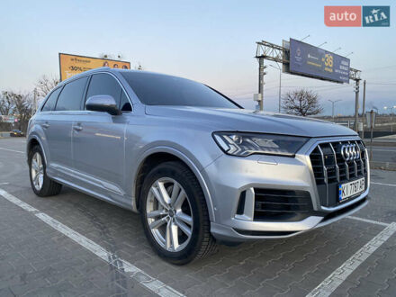 Ауди Ку 7 2022 в Киеве на Automoto.ua Серый Ауди Ку 7, объемом двигателя 3 л и пробегом 35 тыс. км за 52900 $, фото 1 на Automoto.ua