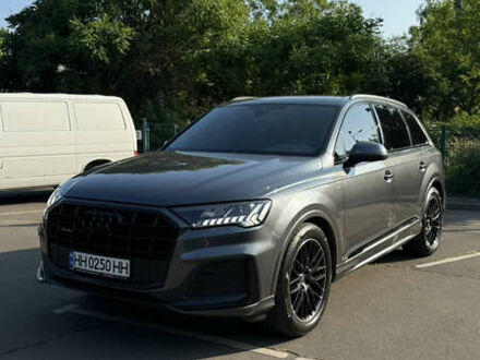 Ауди Ку 7 2023 в Одессе на Automoto.ua Серый Ауди Ку 7, объемом двигателя 2.97 л и пробегом 25 тыс. км за 80000 $, фото 1 на Automoto.ua