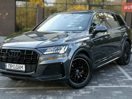 Серый Ауди Ку 7, объемом двигателя 2.97 л и пробегом 54 тыс. км за 82000 $, фото 1 на Automoto.ua