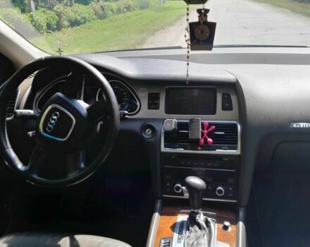 Синій Ауді Ку 7, об'ємом двигуна 3 л та пробігом 280 тис. км за 13500 $, фото 4 на Automoto.ua