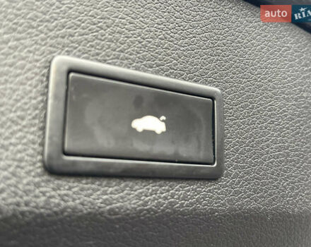 Синий Ауди Ку 7, объемом двигателя 3 л и пробегом 290 тыс. км за 16750 $, фото 42 на Automoto.ua