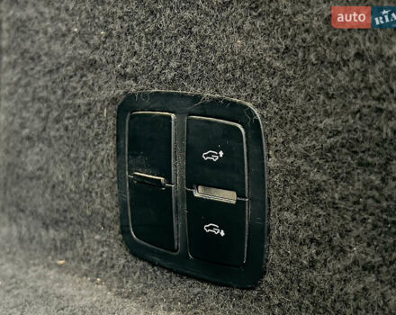 Синій Ауді Ку 7, об'ємом двигуна 2.97 л та пробігом 288 тис. км за 19999 $, фото 22 на Automoto.ua