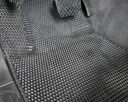 Синий Ауди Ку 7, объемом двигателя 3 л и пробегом 200 тыс. км за 18500 $, фото 32 на Automoto.ua