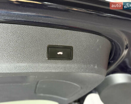 Синий Ауди Ку 7, объемом двигателя 3 л и пробегом 215 тыс. км за 14700 $, фото 39 на Automoto.ua