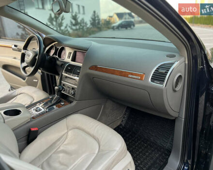 Синій Ауді Ку 7, об'ємом двигуна 3 л та пробігом 142 тис. км за 13800 $, фото 16 на Automoto.ua