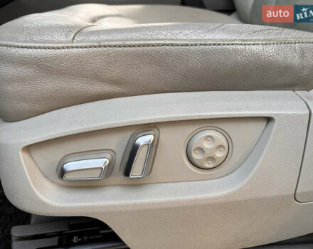 Синій Ауді Ку 7, об'ємом двигуна 3 л та пробігом 142 тис. км за 13800 $, фото 22 на Automoto.ua