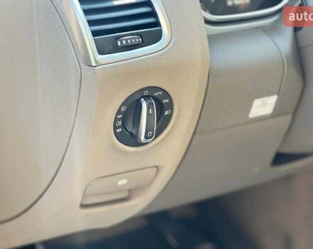 Синий Ауди Ку 7, объемом двигателя 2.97 л и пробегом 260 тыс. км за 18000 $, фото 13 на Automoto.ua