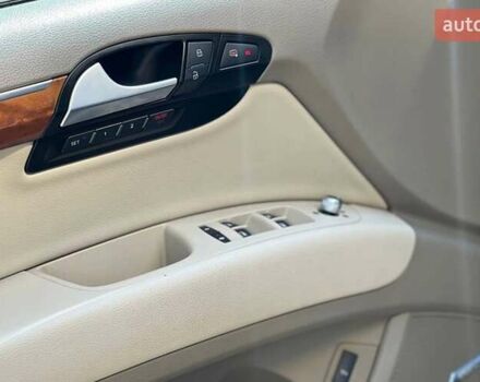 Синий Ауди Ку 7, объемом двигателя 2.97 л и пробегом 260 тыс. км за 18000 $, фото 8 на Automoto.ua