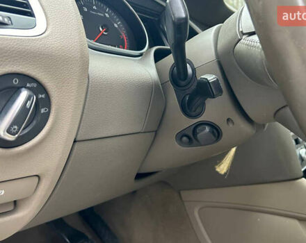 Ауди Ку 7 2014 в Черновцах на Automoto.ua Синий Ауди Ку 7, объемом двигателя 3 л и пробегом 176 тыс. км за 17500 $, фото 8 на Automoto.ua