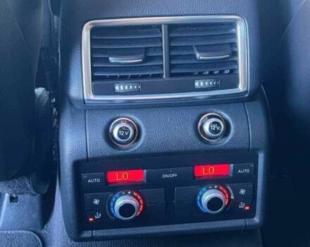 Синій Ауді Ку 7, об'ємом двигуна 3 л та пробігом 145 тис. км за 11200 $, фото 9 на Automoto.ua