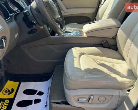 Синий Ауди Ку 7, объемом двигателя 2.97 л и пробегом 260 тыс. км за 18000 $, фото 12 на Automoto.ua