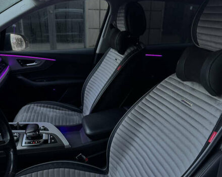 Синій Ауді Ку 7, об'ємом двигуна 3 л та пробігом 332 тис. км за 30000 $, фото 4 на Automoto.ua