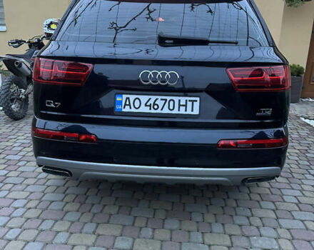 Синий Ауди Ку 7, объемом двигателя 2.97 л и пробегом 332 тыс. км за 30500 $, фото 2 на Automoto.ua