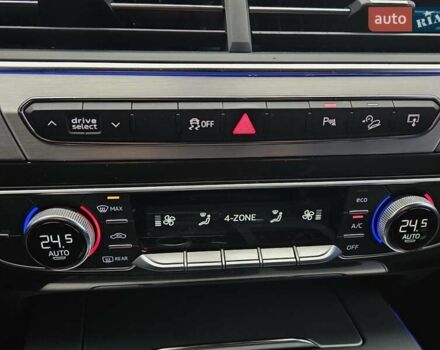 Синій Ауді Ку 7, об'ємом двигуна 3 л та пробігом 234 тис. км за 30000 $, фото 57 на Automoto.ua