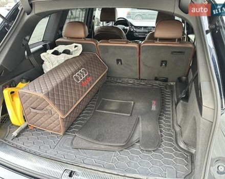 Синій Ауді Ку 7, об'ємом двигуна 3 л та пробігом 206 тис. км за 24000 $, фото 12 на Automoto.ua
