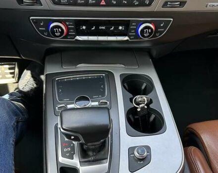 Синий Ауди Ку 7, объемом двигателя 2.97 л и пробегом 244 тыс. км за 39500 $, фото 16 на Automoto.ua