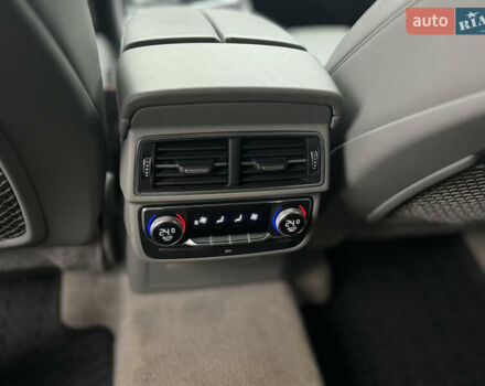 Синій Ауді Ку 7, об'ємом двигуна 3 л та пробігом 248 тис. км за 24500 $, фото 22 на Automoto.ua