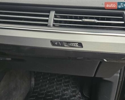 Синій Ауді Ку 7, об'ємом двигуна 3 л та пробігом 234 тис. км за 30000 $, фото 51 на Automoto.ua